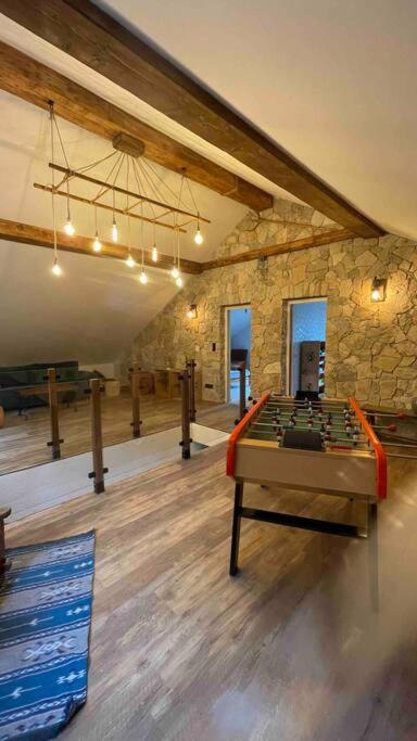 Gite Confort 15 Couchages, Vue Panoramique Montagne Hautes Alpes, Terrasses 埃姆布能 外观 照片