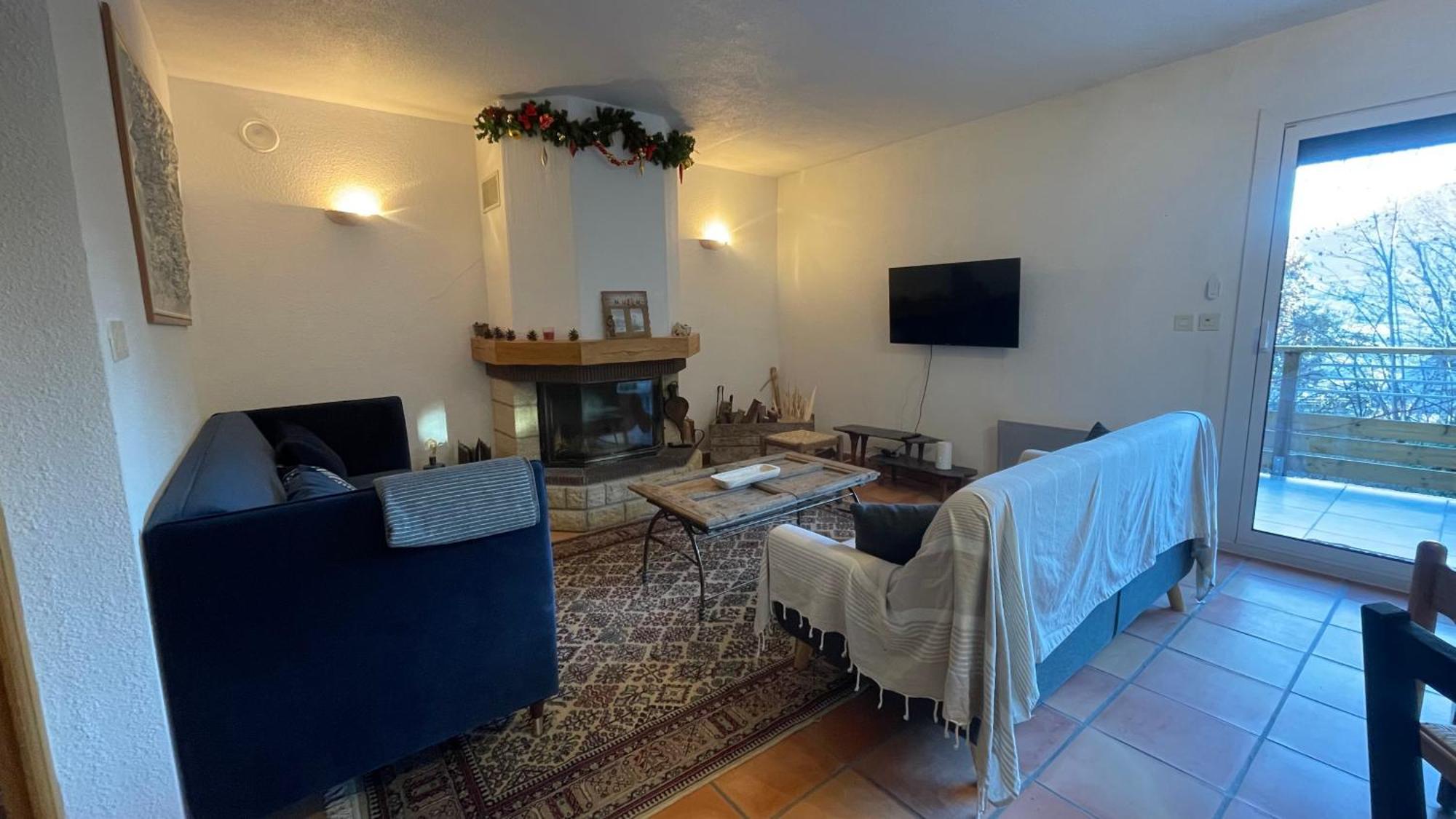 Gite Confort 15 Couchages, Vue Panoramique Montagne Hautes Alpes, Terrasses 埃姆布能 外观 照片