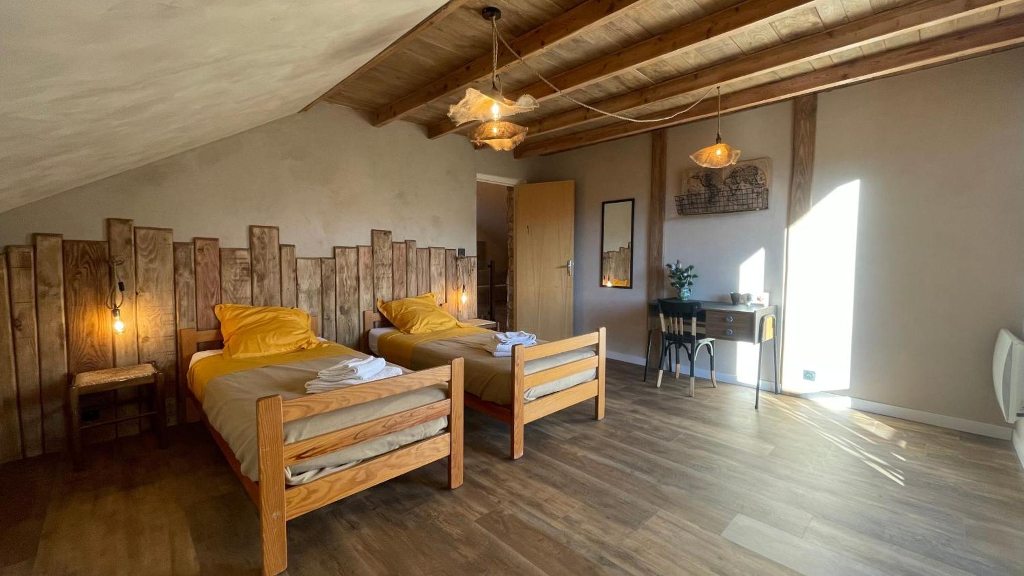 Gite Confort 15 Couchages, Vue Panoramique Montagne Hautes Alpes, Terrasses 埃姆布能 外观 照片
