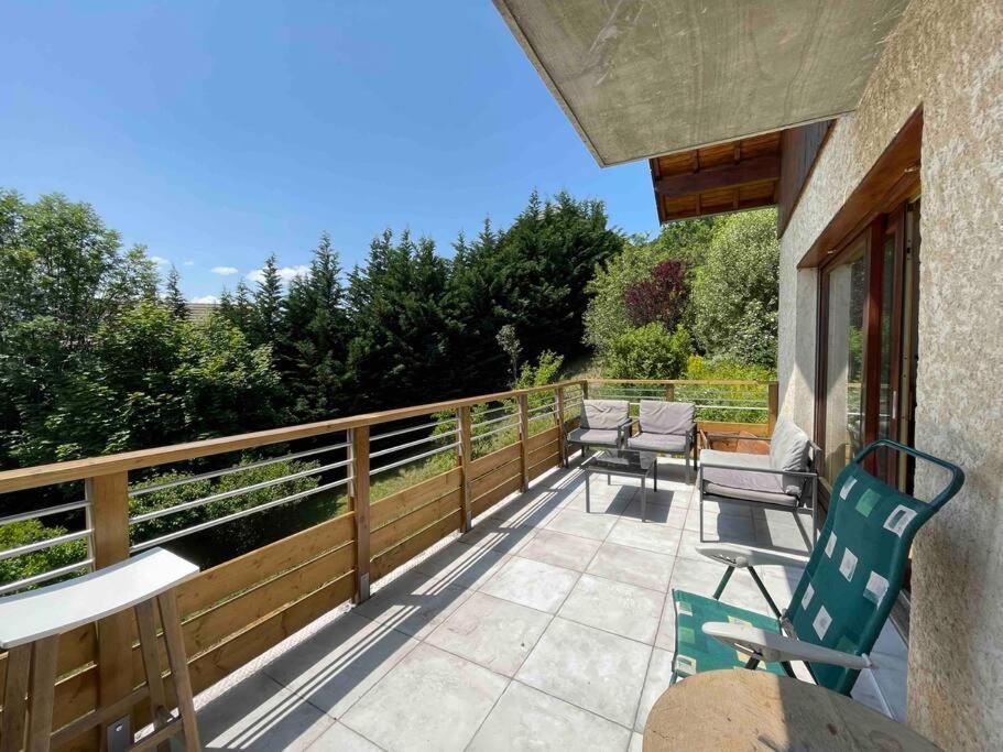 Gite Confort 15 Couchages, Vue Panoramique Montagne Hautes Alpes, Terrasses 埃姆布能 外观 照片